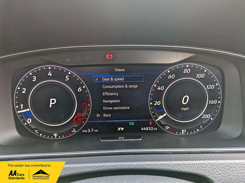 Volkswagen Golf 2.0 Golf R TSi Semi-Auto 4WD 5dr 5dr Automatic 2025