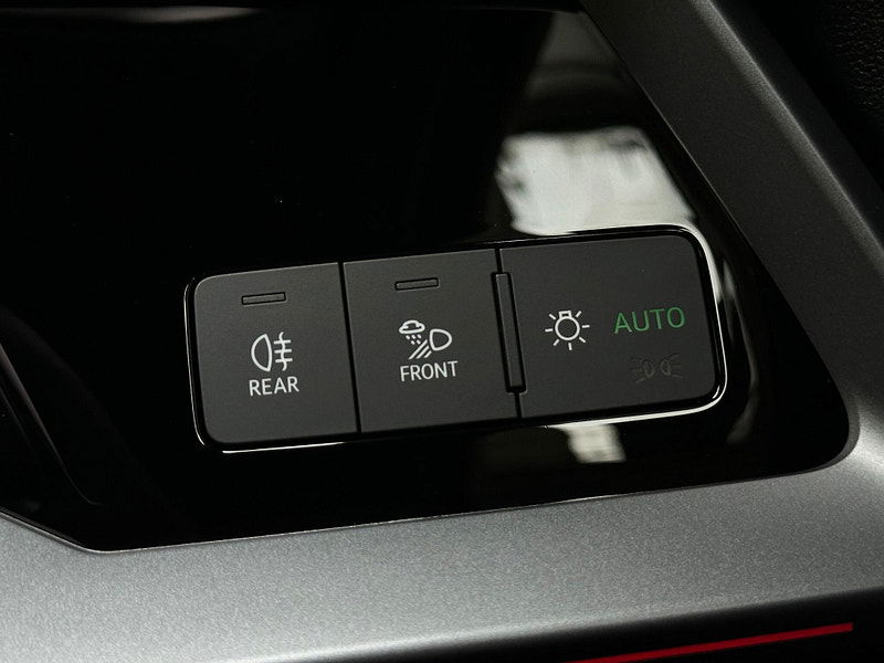 Audi RS3 2.5 TFSI Carbon Vorsprung S Tronic quattro Euro 6 (s/s) 4dr 4dr Automatic 2025