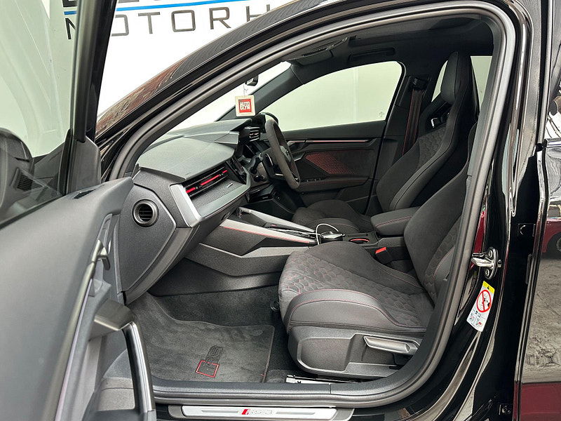 Audi RS3 2.5 TFSI Carbon Vorsprung S Tronic quattro Euro 6 (s/s) 4dr 4dr Automatic 2025