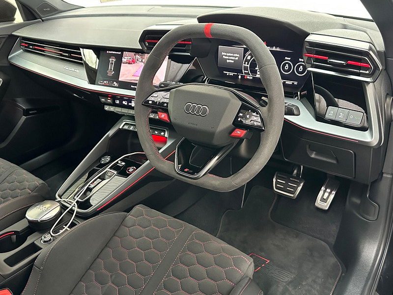 Audi RS3 2.5 TFSI Carbon Vorsprung S Tronic quattro Euro 6 (s/s) 4dr 4dr Automatic 2025