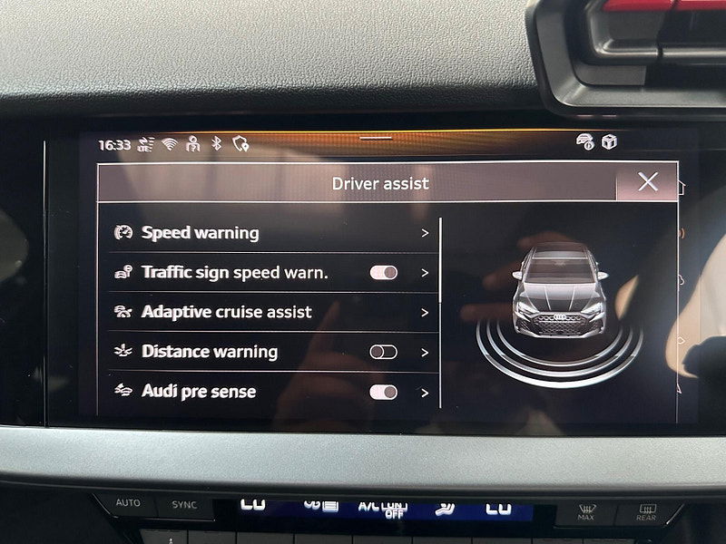 Audi RS3 2.5 TFSI Carbon Vorsprung S Tronic quattro Euro 6 (s/s) 4dr 4dr Automatic 2025