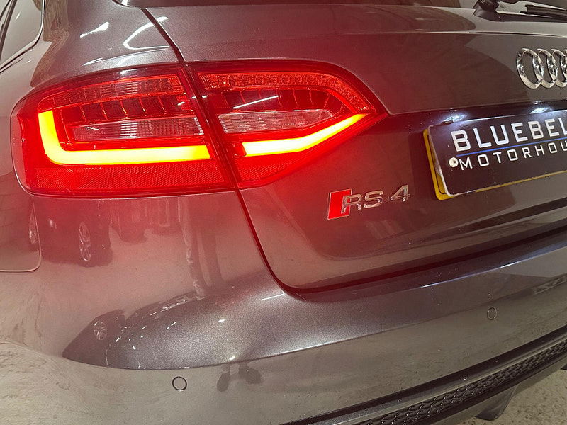 Audi RS4 Avant 4.2 FSI V8 S Tronic quattro Euro 5 5dr 5dr Automatic 2026