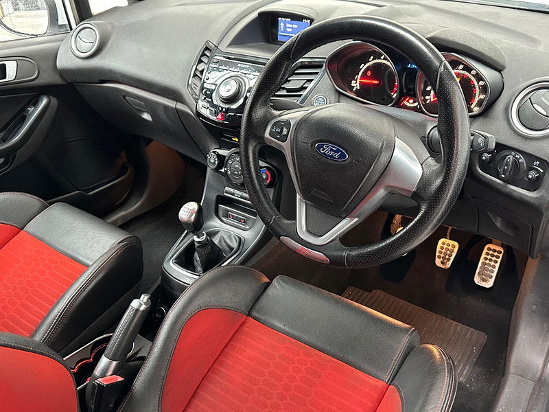 Ford Fiesta 1.6T EcoBoost ST-2 Euro 5 3dr 3dr Manual 2025