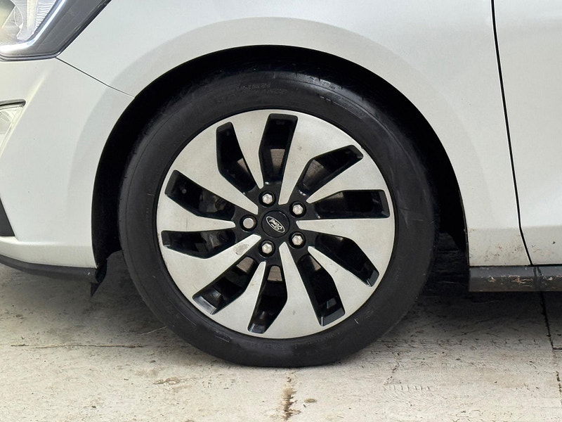 Ford Focus 1.0T EcoBoost Zetec Euro 6 (s/s) 5dr 5dr Manual 2025