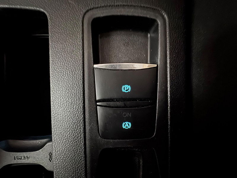 Ford Focus 1.0T EcoBoost Zetec Euro 6 (s/s) 5dr 5dr Manual 2025