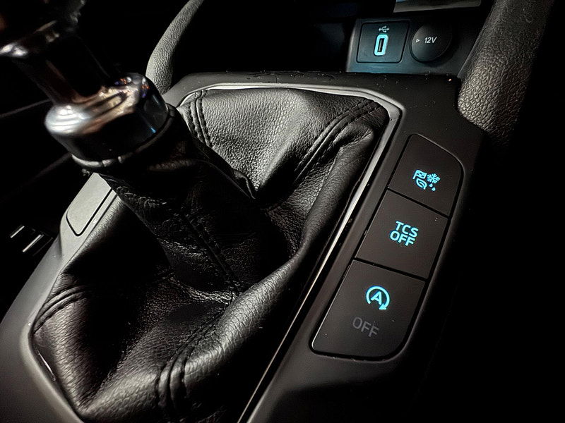 Ford Focus 1.0T EcoBoost Zetec Euro 6 (s/s) 5dr 5dr Manual 2025