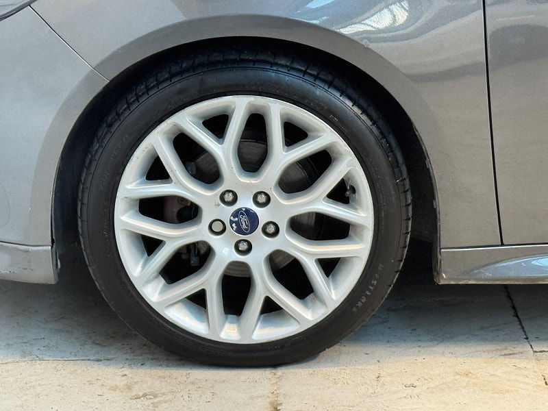 Ford Focus 1.0T EcoBoost Zetec S Euro 6 (s/s) 5dr 5dr Manual 2025