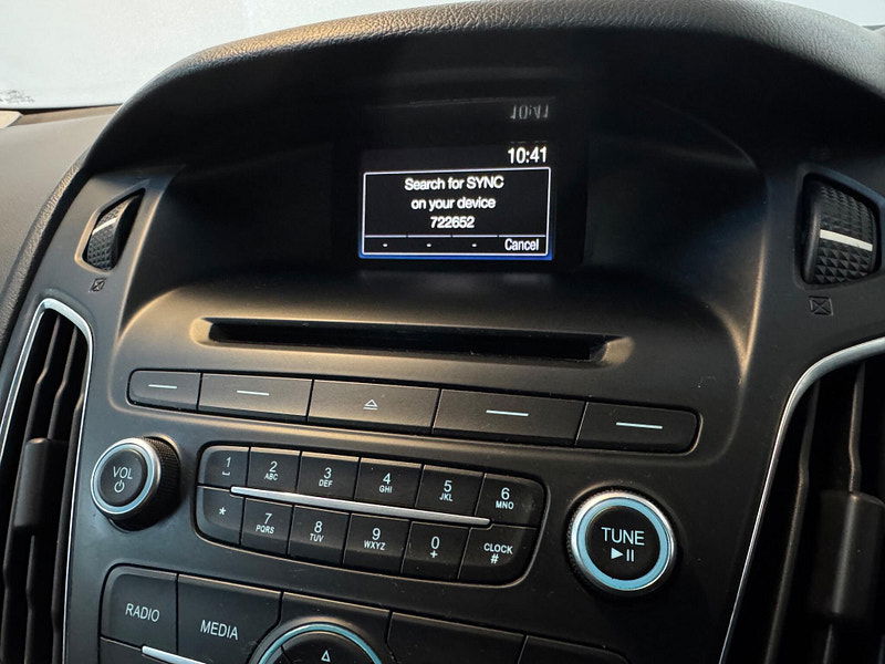 Ford Focus 1.0T EcoBoost Zetec S Euro 6 (s/s) 5dr 5dr Manual 2025