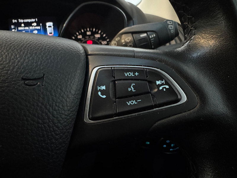 Ford Focus 1.0T EcoBoost Zetec S Euro 6 (s/s) 5dr 5dr Manual 2025