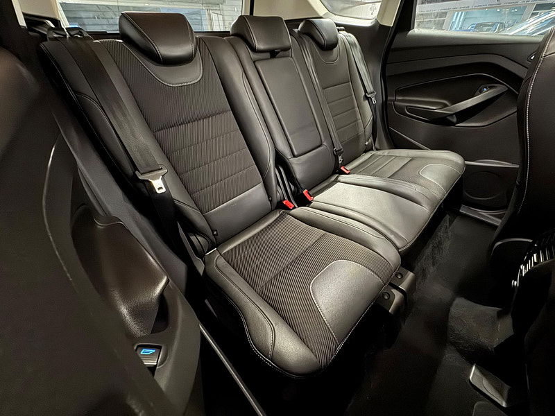 Ford Kuga 2.0 TDCi Titanium AWD Euro 5 5dr 5dr Manual 2025