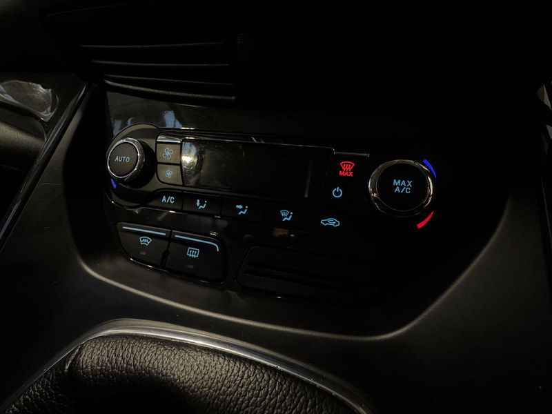 Ford Kuga 2.0 TDCi Titanium AWD Euro 5 5dr 5dr Manual 2025