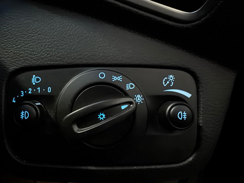 Ford Kuga 2.0 TDCi Titanium AWD Euro 5 5dr 5dr Manual 2025