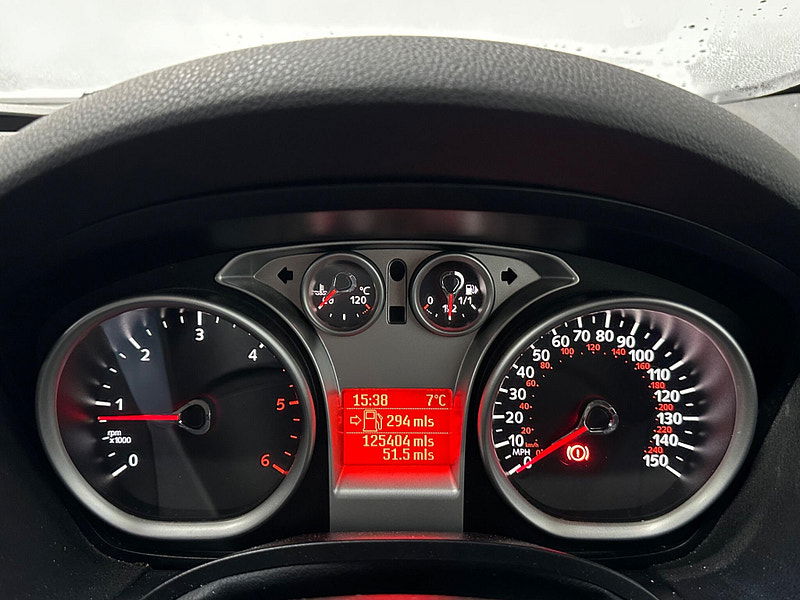 Ford Kuga 2.0 TDCi Zetec 2WD Euro 5 5dr 5dr Manual 2025