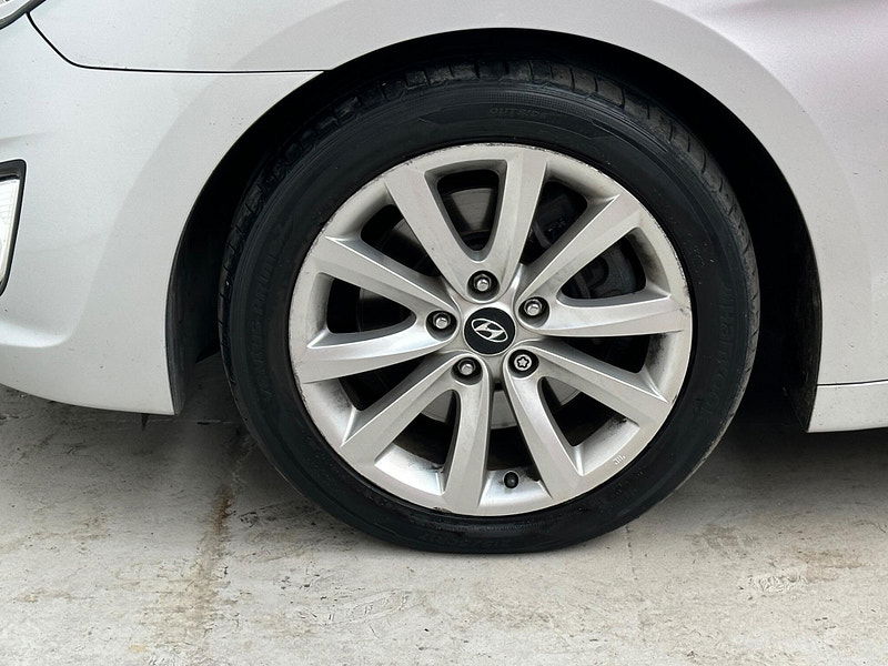 Hyundai I40 1.7 CRDi Style Euro 5 4dr 4dr Manual 2025