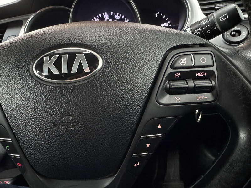 Kia Ceed 1.6 CRDi 2 DCT Euro 6 (s/s) 5dr 5dr Automatic 2026