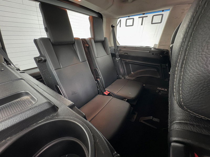 Land Rover Discovery 4 3.0 SD V6 XS Auto 4WD Euro 5 5dr 5dr Automatic 2025