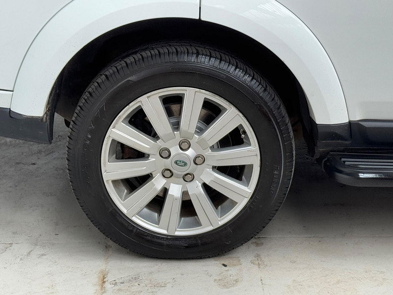 Land Rover Discovery 4 3.0 SD V6 XS Auto 4WD Euro 5 5dr 5dr Automatic 2025