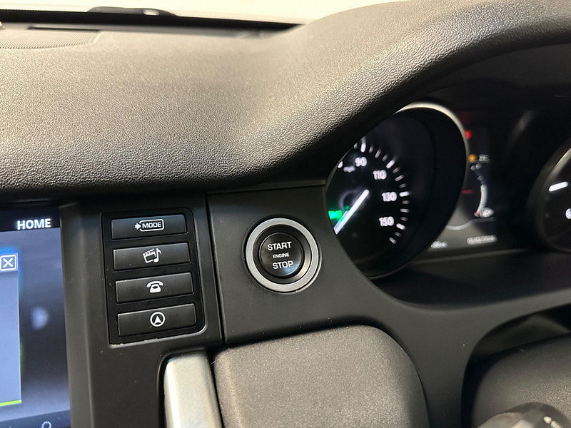 Land Rover Discovery Sport 2.0 TD4 SE Tech 4WD Euro 6 (s/s) 5dr 5dr Manual 2026