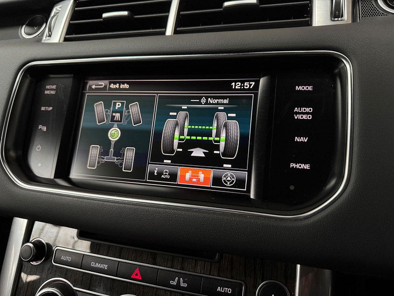 Land Rover Range Rover Sport 3.0 SD V6 HSE Auto 4WD Euro 5 (s/s) 5dr 5dr Automatic 2025