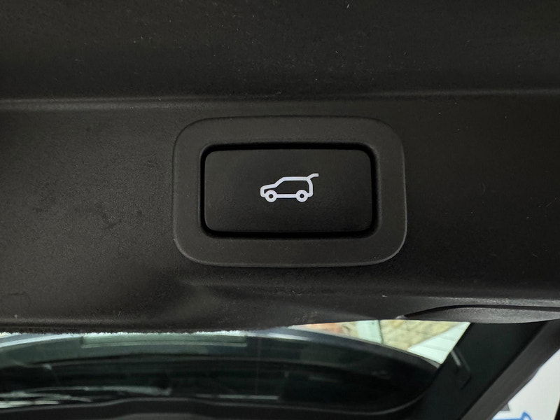 Land Rover Range Rover Sport 3.0 SD V6 HSE Auto 4WD Euro 5 (s/s) 5dr 5dr Automatic 2025