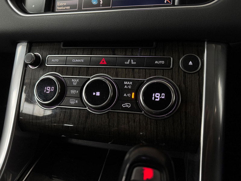 Land Rover Range Rover Sport 3.0 SD V6 HSE Auto 4WD Euro 5 (s/s) 5dr 5dr Automatic 2025