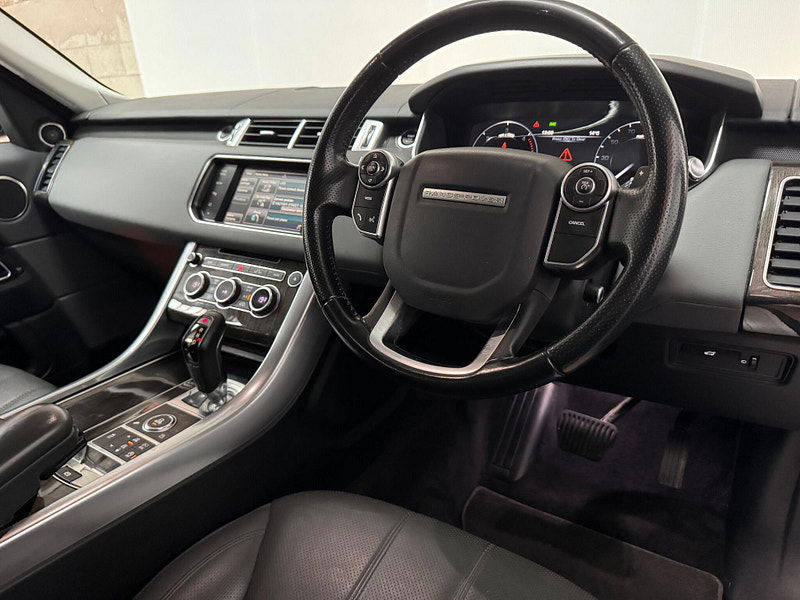 Land Rover Range Rover Sport 3.0 SD V6 HSE Auto 4WD Euro 5 (s/s) 5dr 5dr Automatic 2025