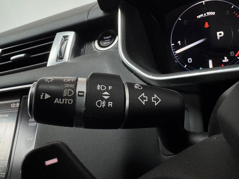 Land Rover Range Rover Sport 3.0 SD V6 HSE Auto 4WD Euro 5 (s/s) 5dr 5dr Automatic 2025