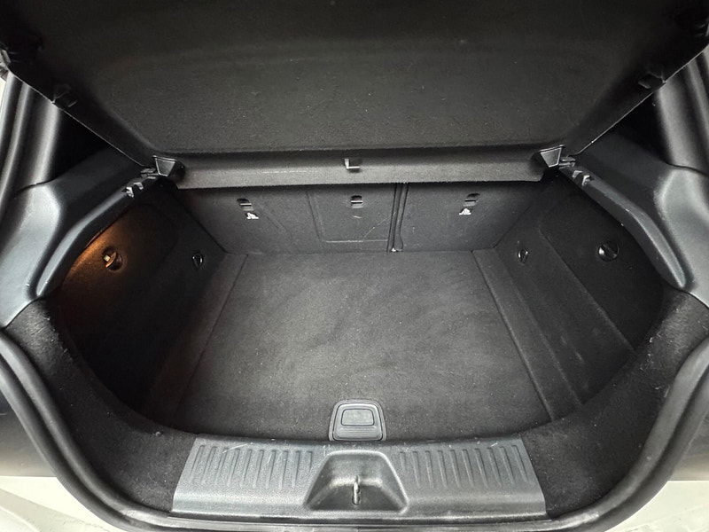 Mercedes-Benz A Class 1.5 A180 CDI AMG Sport Euro 5 (s/s) 5dr 5dr Manual 2026