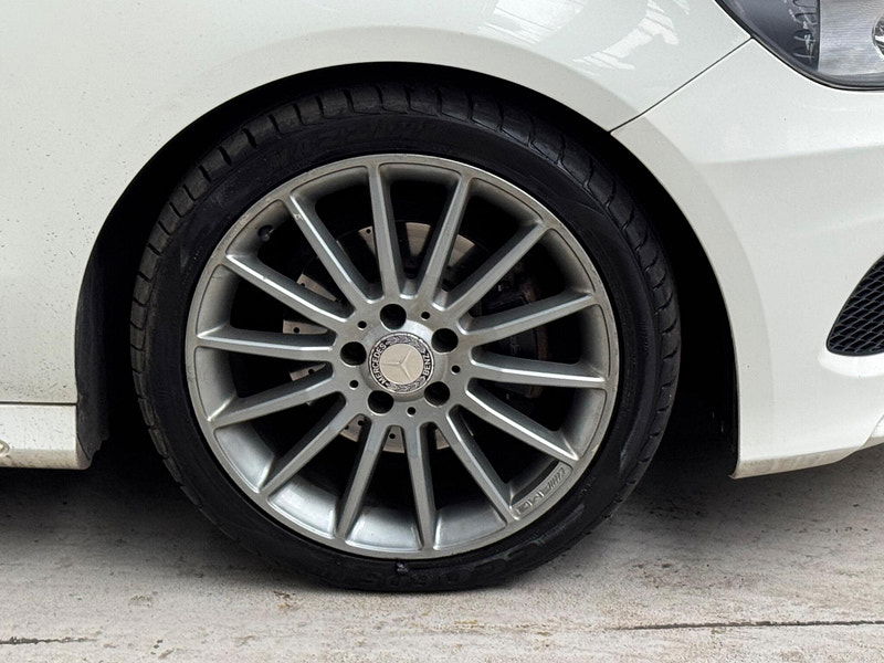 Mercedes-Benz A Class 1.5 A180 CDI AMG Sport Euro 5 (s/s) 5dr 5dr Manual 2026