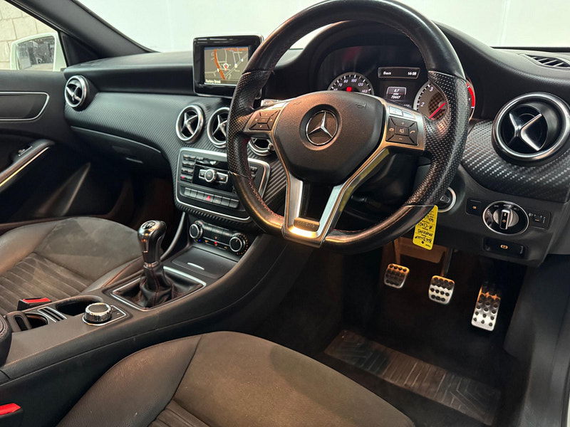 Mercedes-Benz A Class 1.5 A180 CDI AMG Sport Euro 5 (s/s) 5dr 5dr Manual 2026