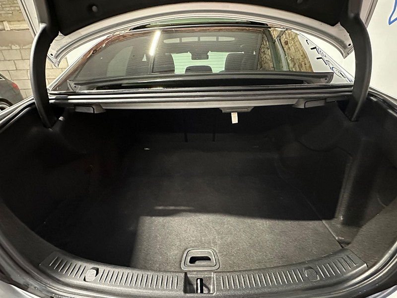 Mercedes-Benz E Class 2.0 E220dh MHEV AMG Line Night Edition (Premium Plus) G-Tronic+ Euro 6 (s/s) 4dr 4dr Automatic 2025