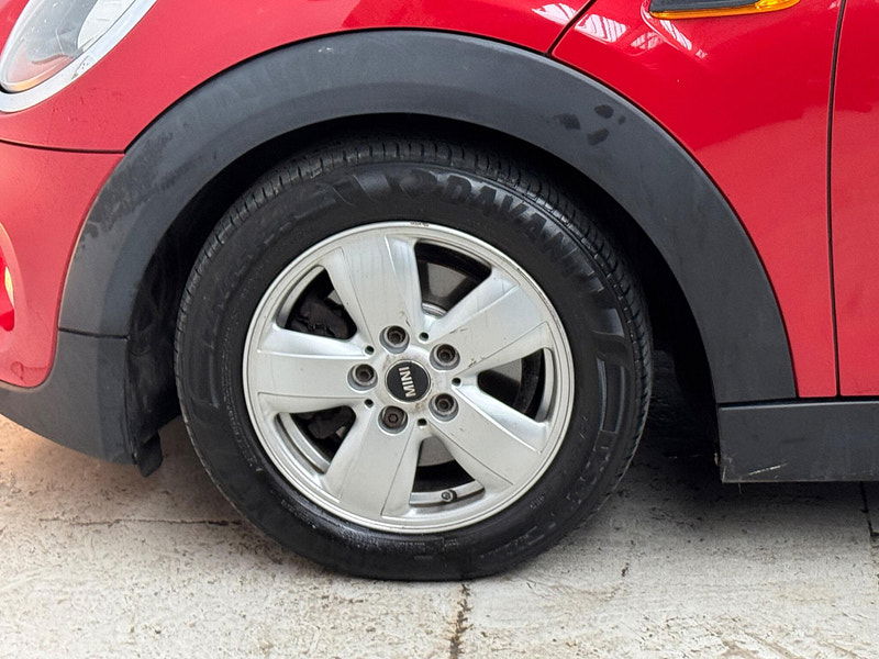 MINI Hatch 1.5 Cooper D Euro 6 (s/s) 3dr 3dr Manual 2026