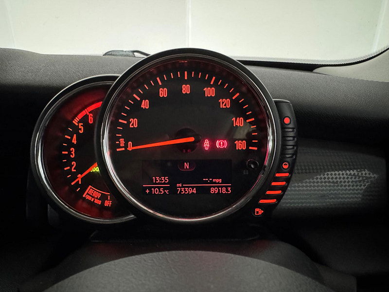 MINI Hatch 1.5 Cooper D Euro 6 (s/s) 3dr 3dr Manual 2026