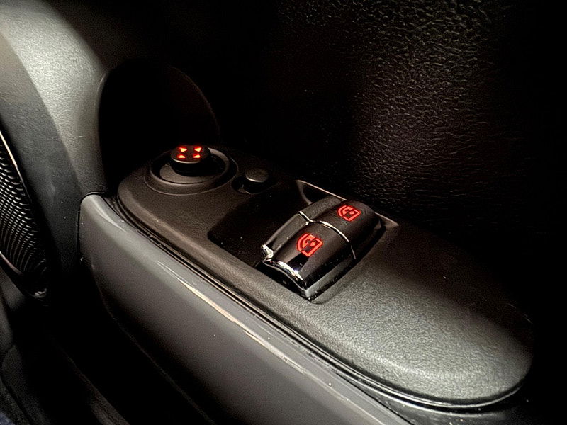 MINI Hatch 1.5 Cooper D Euro 6 (s/s) 3dr 3dr Manual 2026