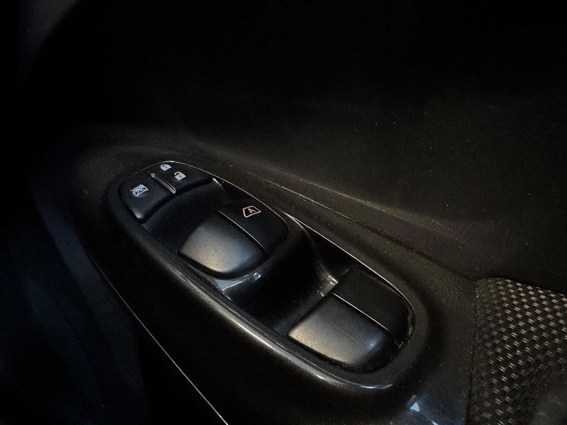 Nissan Juke 1.2 DIG-T N-Connecta Euro 6 (s/s) 5dr 5dr Manual 2026