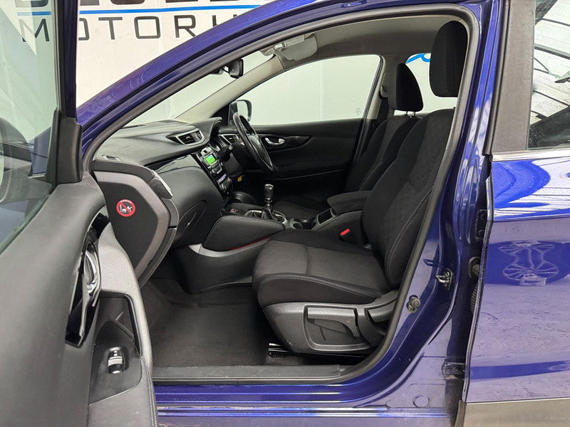 Nissan Qashqai 1.2 DIG-T Acenta 2WD Euro 6 (s/s) 5dr 5dr Manual 2026