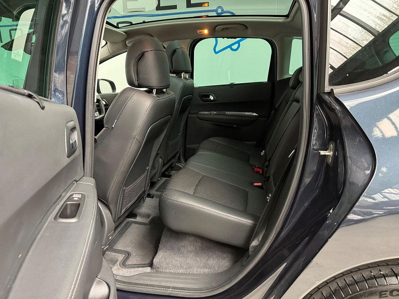 Peugeot 3008 1.6 e-HDi Allure EGC Euro 5 (s/s) 5dr 5dr Automatic 2025