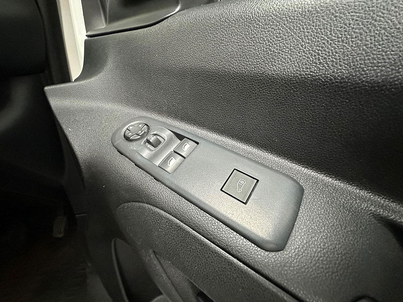 Peugeot Partner 1.6 BlueHDi 950 Professional Long Panel Van LWB Euro 6 (s/s) 6dr 6dr Manual 2025