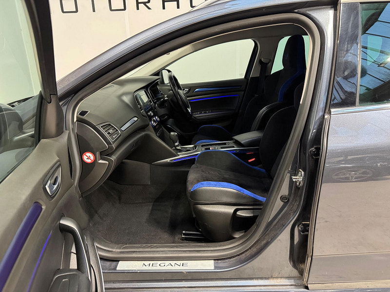 Renault Megane 1.5 dCi GT Line Nav Sport Tourer EDC Euro 6 5dr 5dr Automatic 2025
