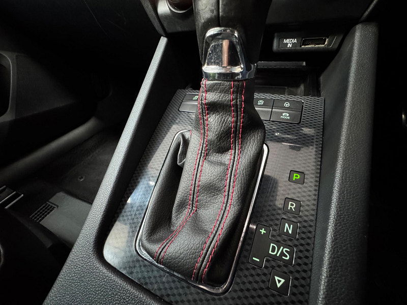 Skoda Octavia 2.0 TDI vRS DSG Euro 5 (s/s) 5dr 5dr Automatic 2025