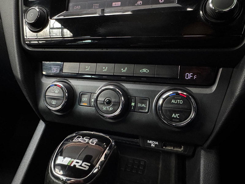 Skoda Octavia 2.0 TDI vRS DSG Euro 5 (s/s) 5dr 5dr Automatic 2025