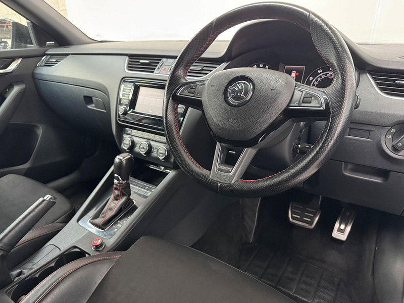 Skoda Octavia 2.0 TDI vRS DSG Euro 5 (s/s) 5dr 5dr Automatic 2025