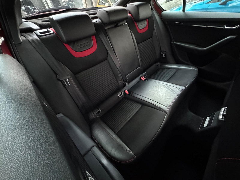 Skoda Octavia 2.0 TDI vRS DSG Euro 5 (s/s) 5dr 5dr Automatic 2025