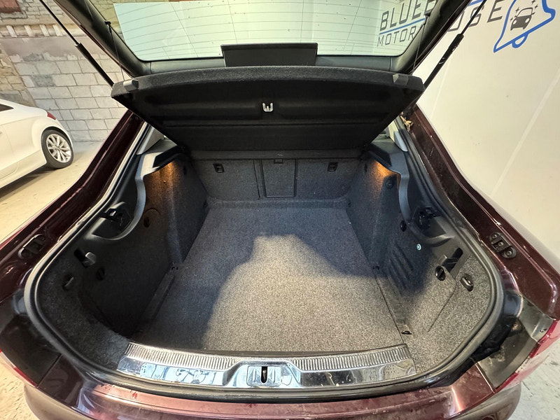 Skoda Superb 1.8 TSI Elegance Euro 5 5dr 5dr Manual 2025