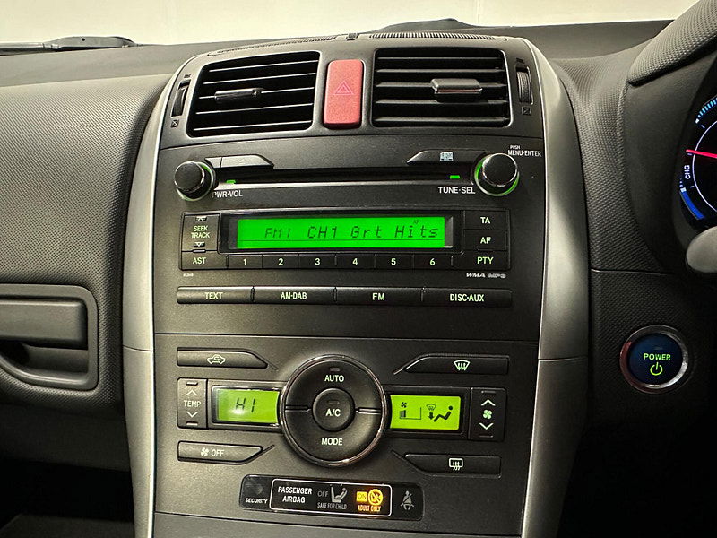 Toyota Auris 1.8 VVT-h T Spirit CVT Euro 5 (s/s) 5dr 5dr Automatic 2025