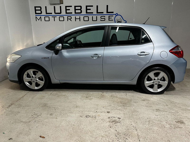 Toyota Auris 1.8 VVT-h T Spirit CVT Euro 5 (s/s) 5dr 5dr Automatic 2025