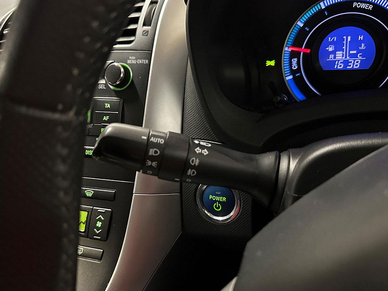 Toyota Auris 1.8 VVT-h T Spirit CVT Euro 5 (s/s) 5dr 5dr Automatic 2025