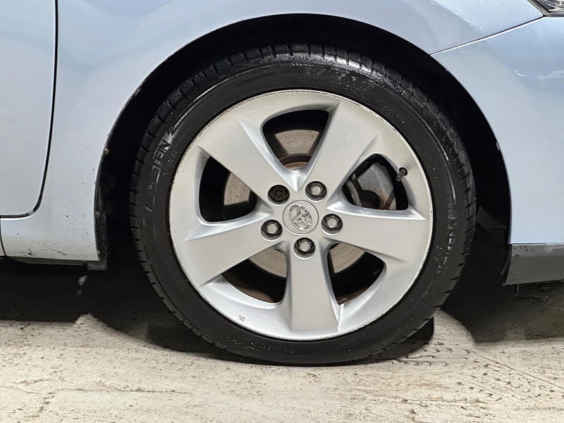 Toyota Auris 1.8 VVT-h T Spirit CVT Euro 5 (s/s) 5dr 5dr Automatic 2025