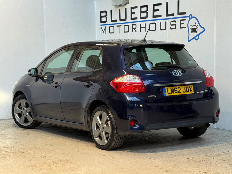 Toyota Auris 1.8 VVT-h T4 CVT Euro 5 (s/s) 5dr 5dr Automatic 2026