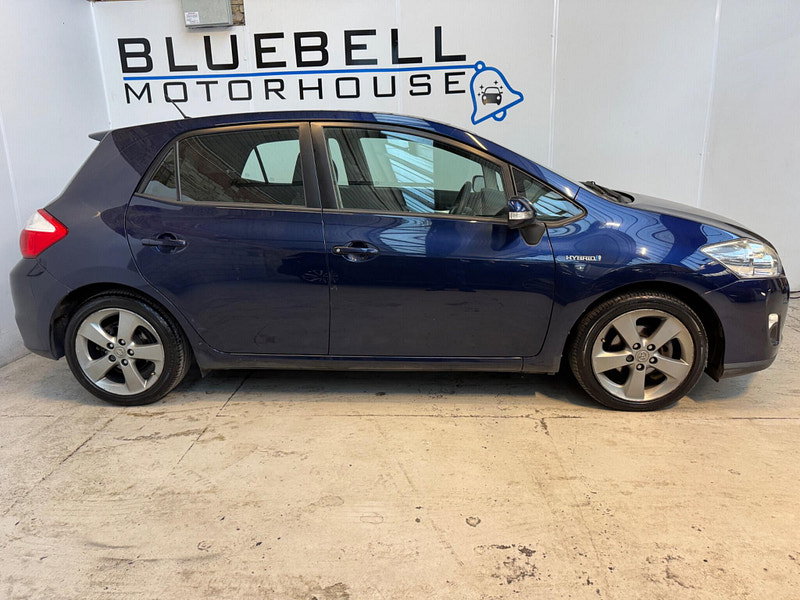 Toyota Auris 1.8 VVT-h T4 CVT Euro 5 (s/s) 5dr 5dr Automatic 2026